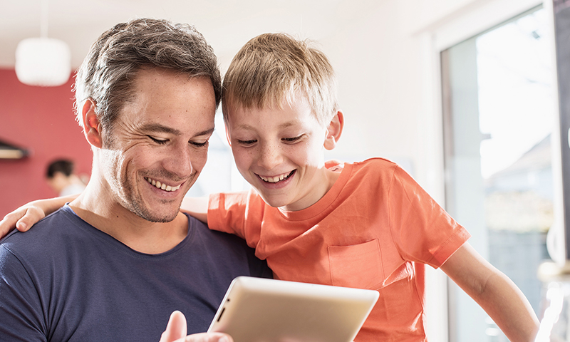 Yaşımıza Göre Ebeveynlerimizle İlişkimizin Evrimsel Süreci